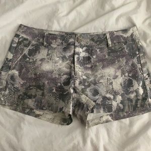 Flower shorts